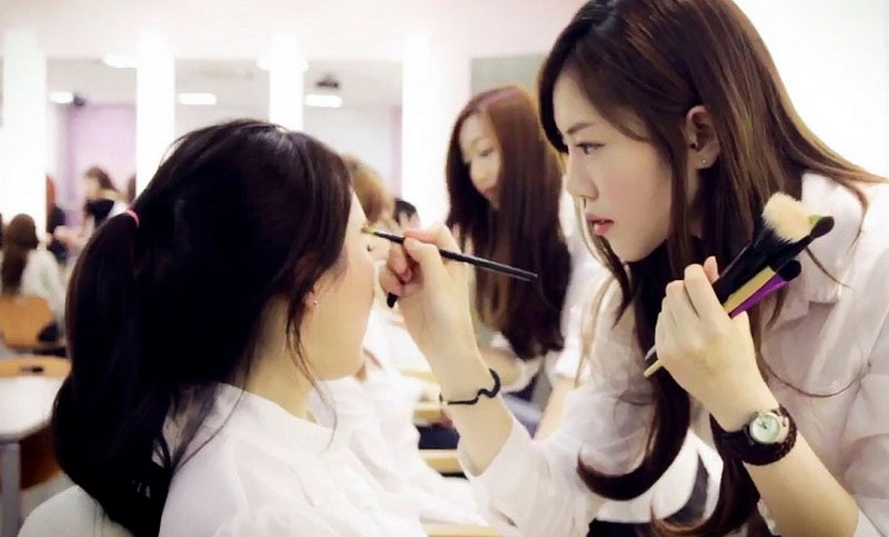 Ngành dẫn đầu xu hướng du học Hàn: Beauty – Làm đẹp – Thẩm mỹ