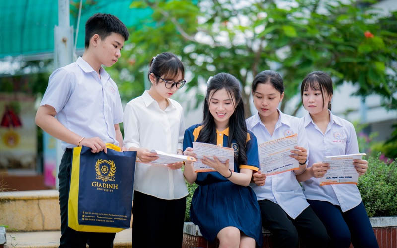 Các bạn học sinh, sinh viên có nên học ngành học Đông phương không?