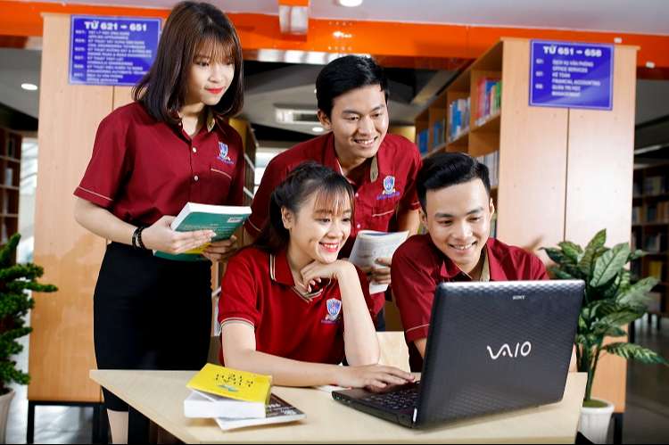 Học phí Đại học Nguyễn Tất Thành 2023