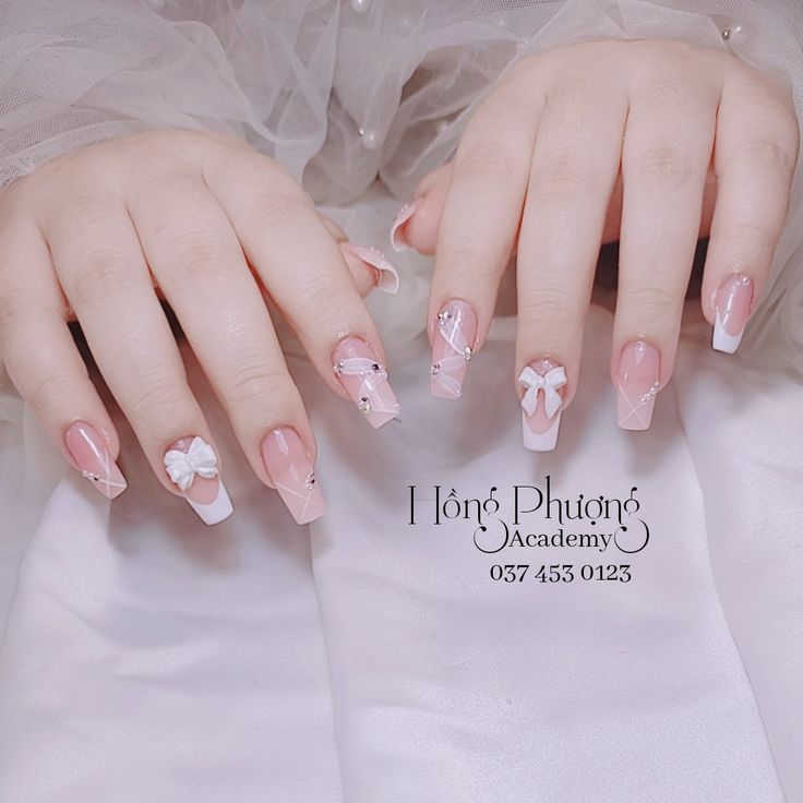 Mẫu nail nhẹ nhàng