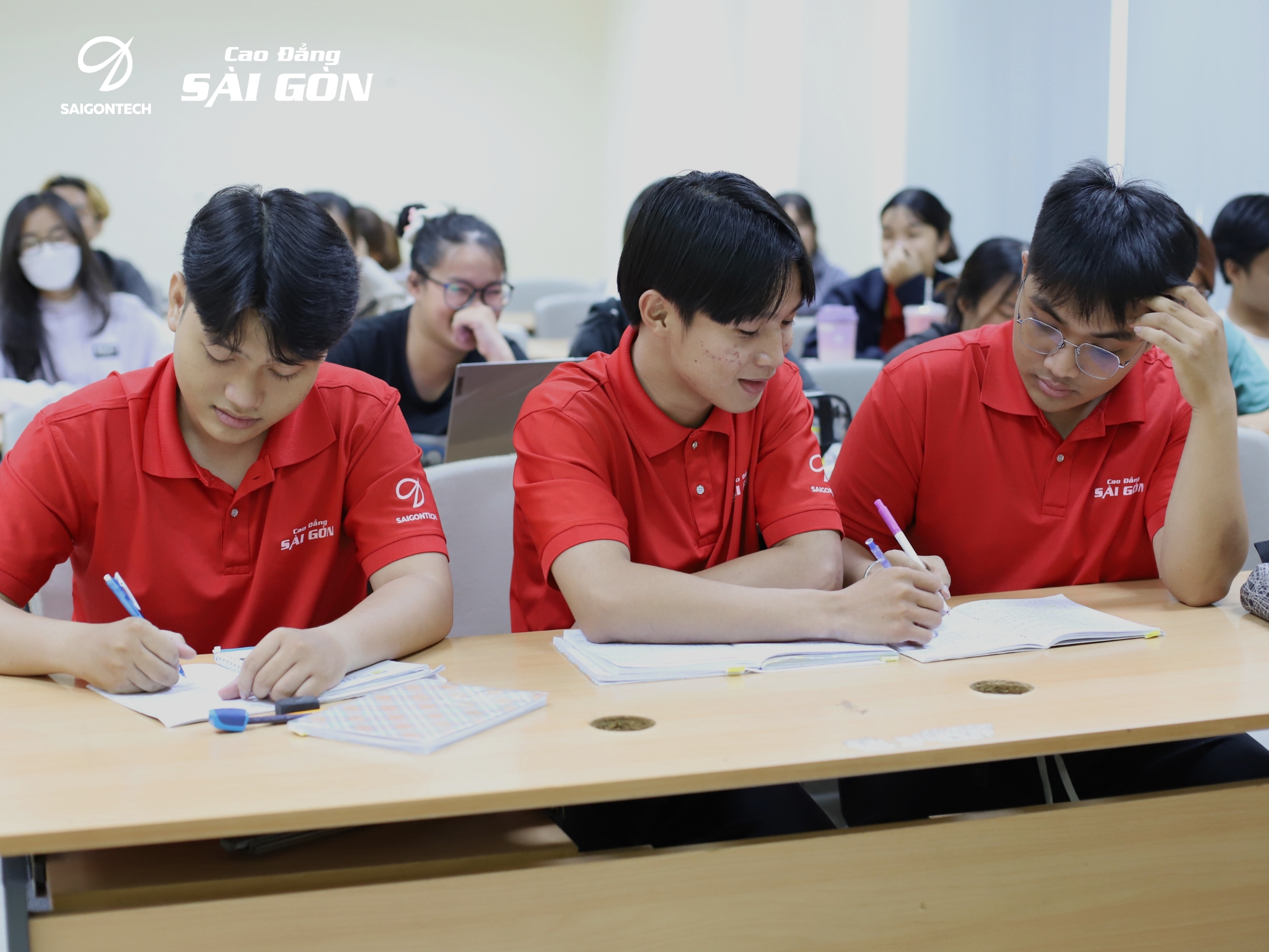 saigontech-2